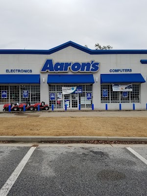 Aaron's - Photo 4