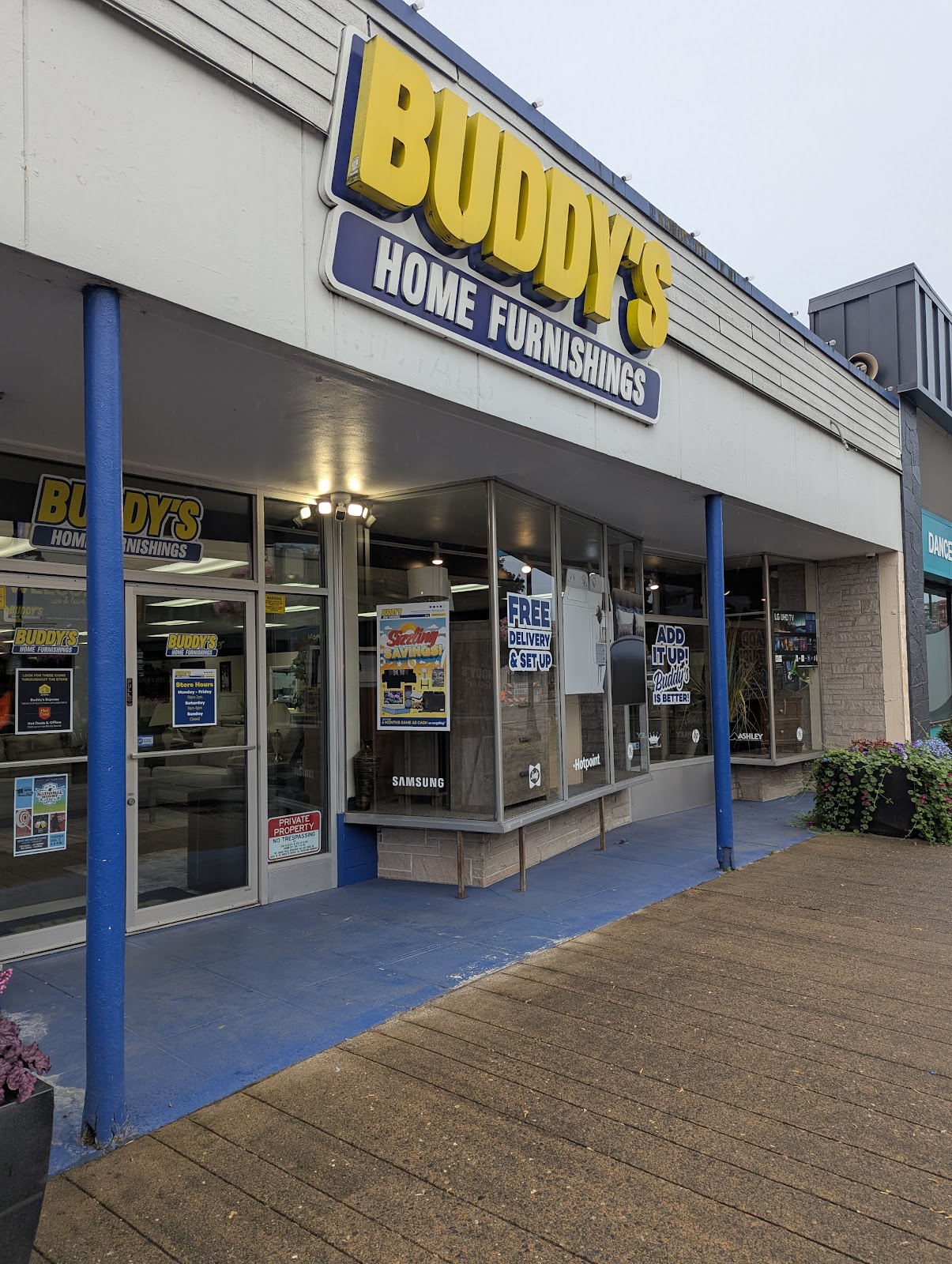 Buddy's Home Furnishings - Photo 5