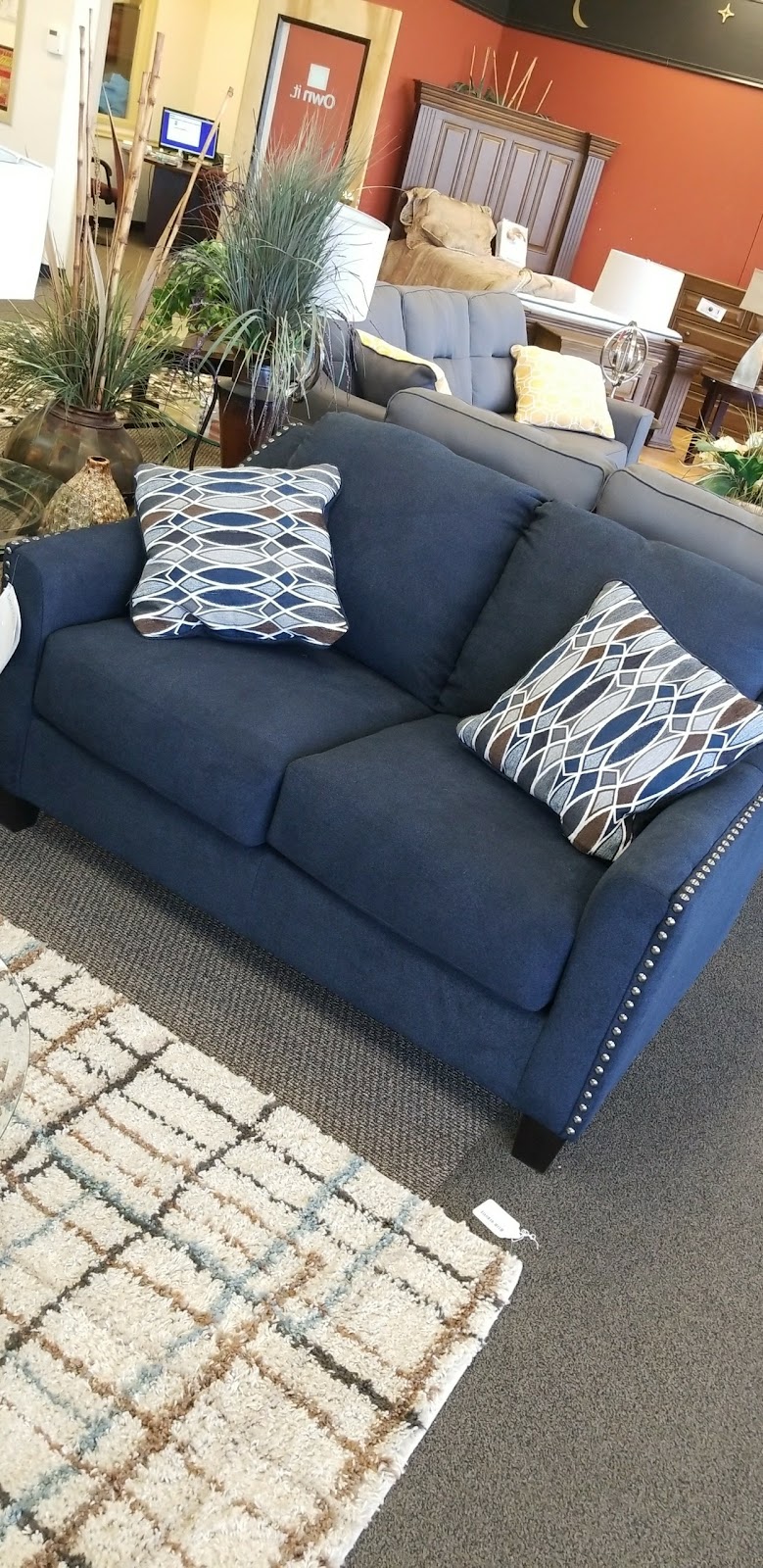 Aaron's - Photo 5
