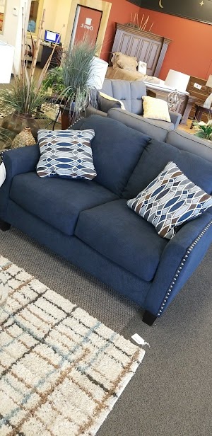 Aaron's - Photo 6