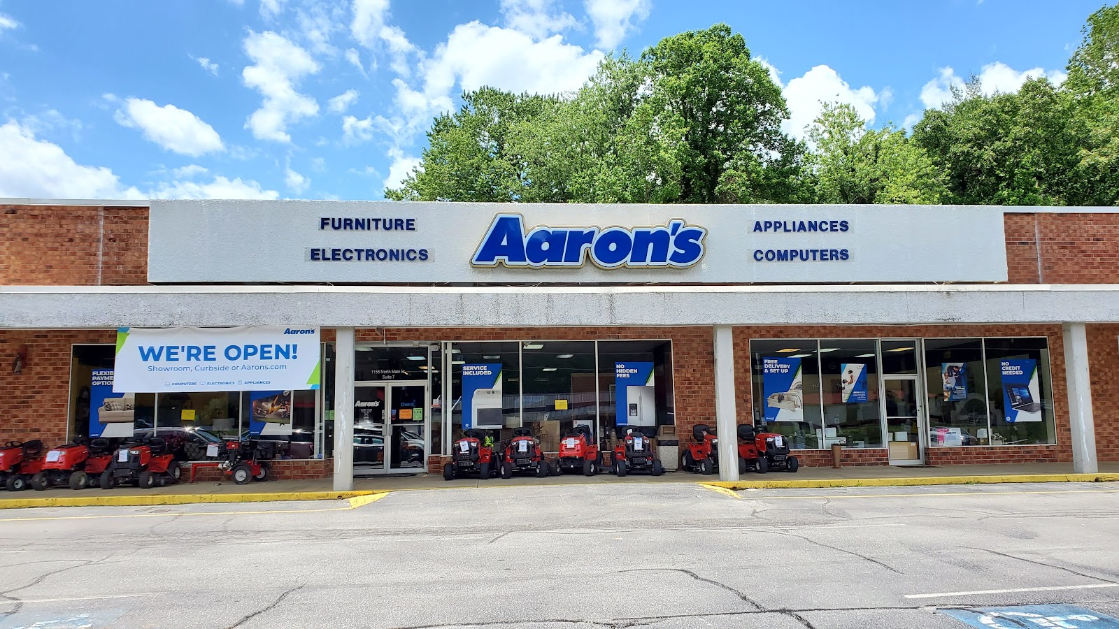 Aaron's - Photo 1