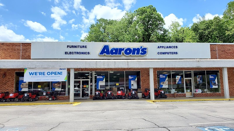 Aaron's - Photo 1