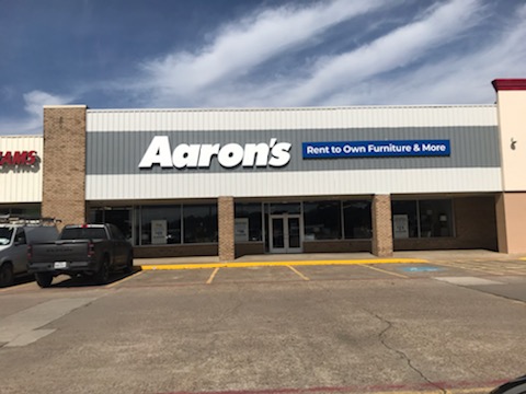 Aaron's - Photo 1
