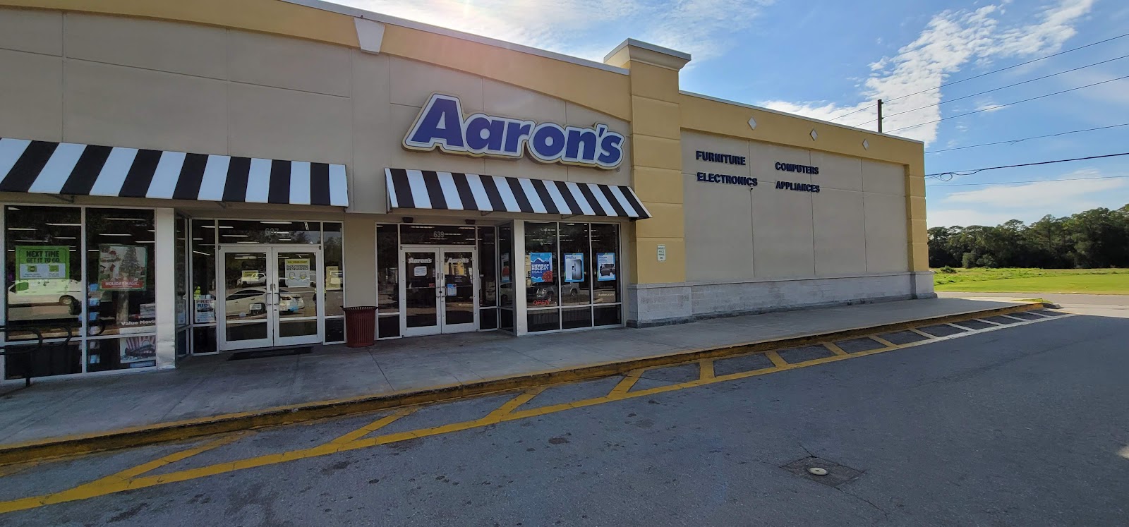 Aaron's - Photo 1