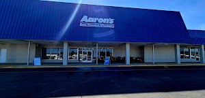 Aaron's - Photo 5
