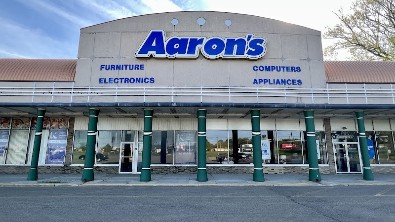 Aaron's - Photo 1