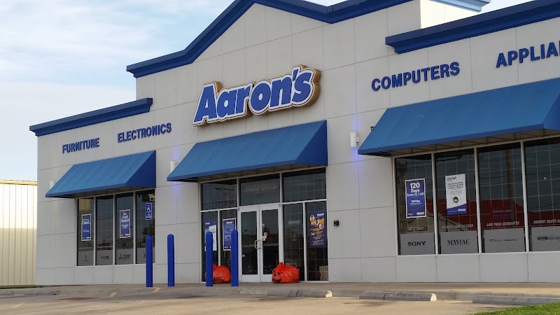 Aaron's - Photo 1