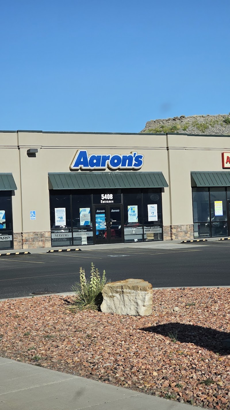 Aaron's - Photo 1