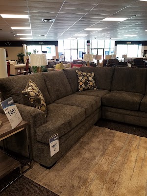 Aaron's - Photo 6