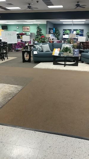 Aaron's - Photo 5