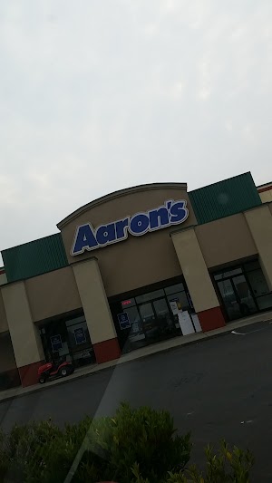 Aaron's - Photo 6