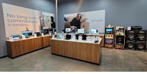 Aaron's - Photo 4