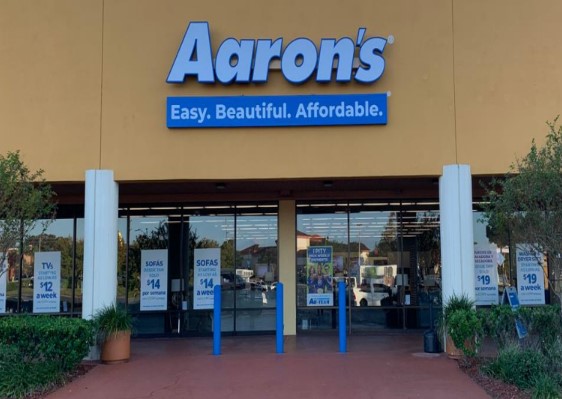 Aaron's - Photo 1
