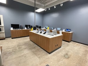 Aaron's - Photo 4