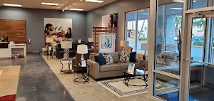 Aaron's - Photo 6