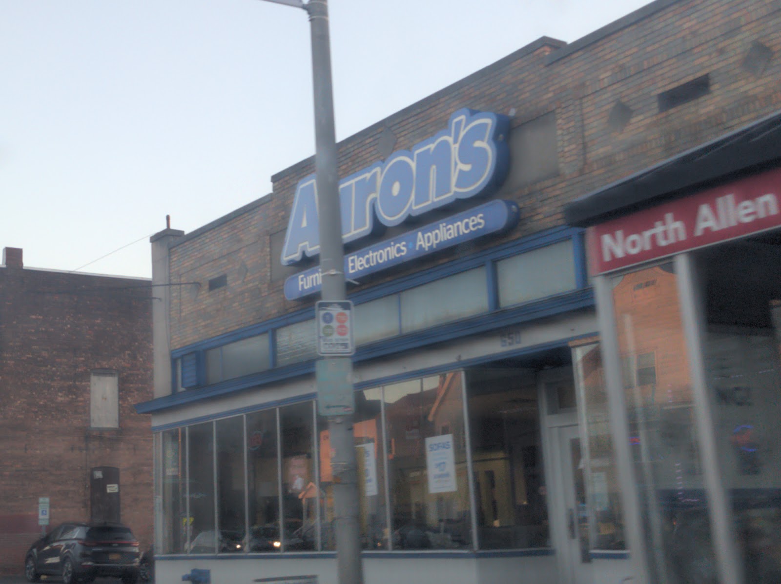 Aaron's - Photo 1