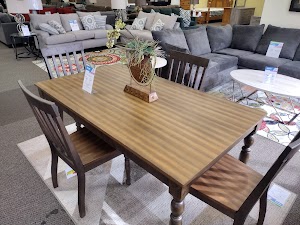 Aaron's - Photo 6