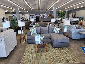 Aaron's - Photo 5