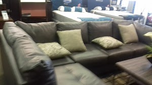 Aaron's - Photo 5