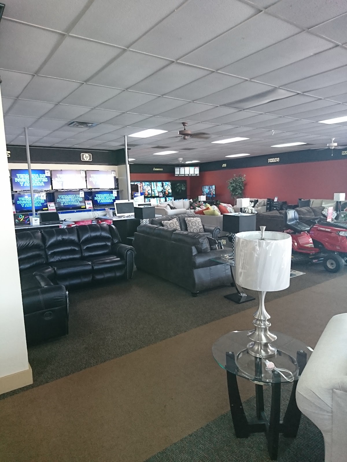 Aaron's - Photo 3