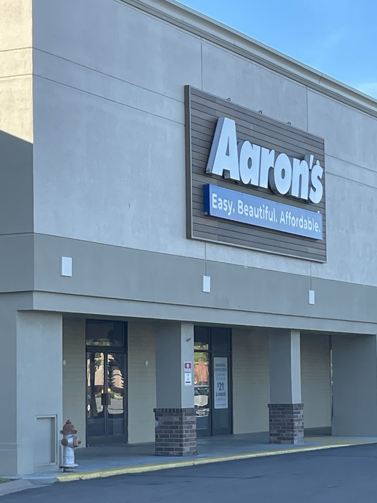 Aaron's - Photo 4