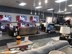 Aaron's - Photo 6