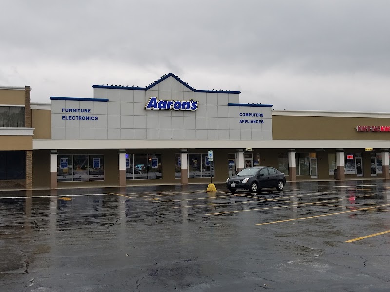 Aaron's - Photo 1