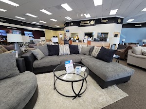 Aaron's - Photo 4