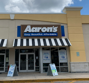Aaron's - Photo 5