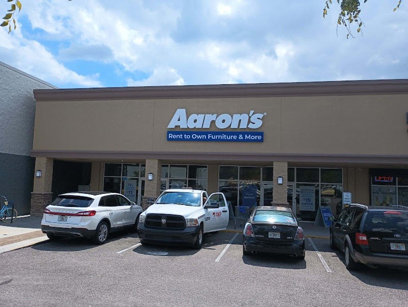 Aaron's - Photo 1