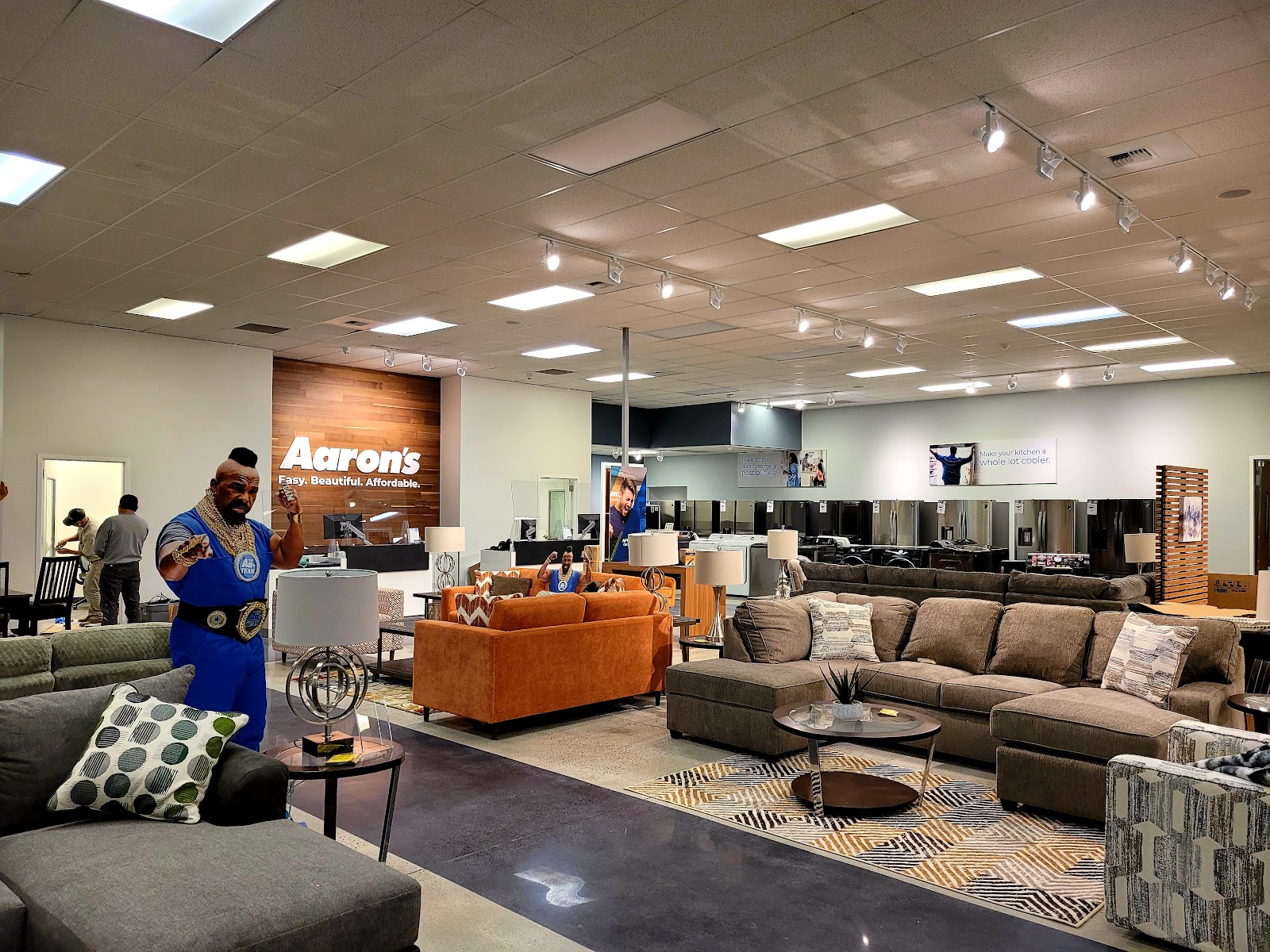 Aaron's - Photo 3