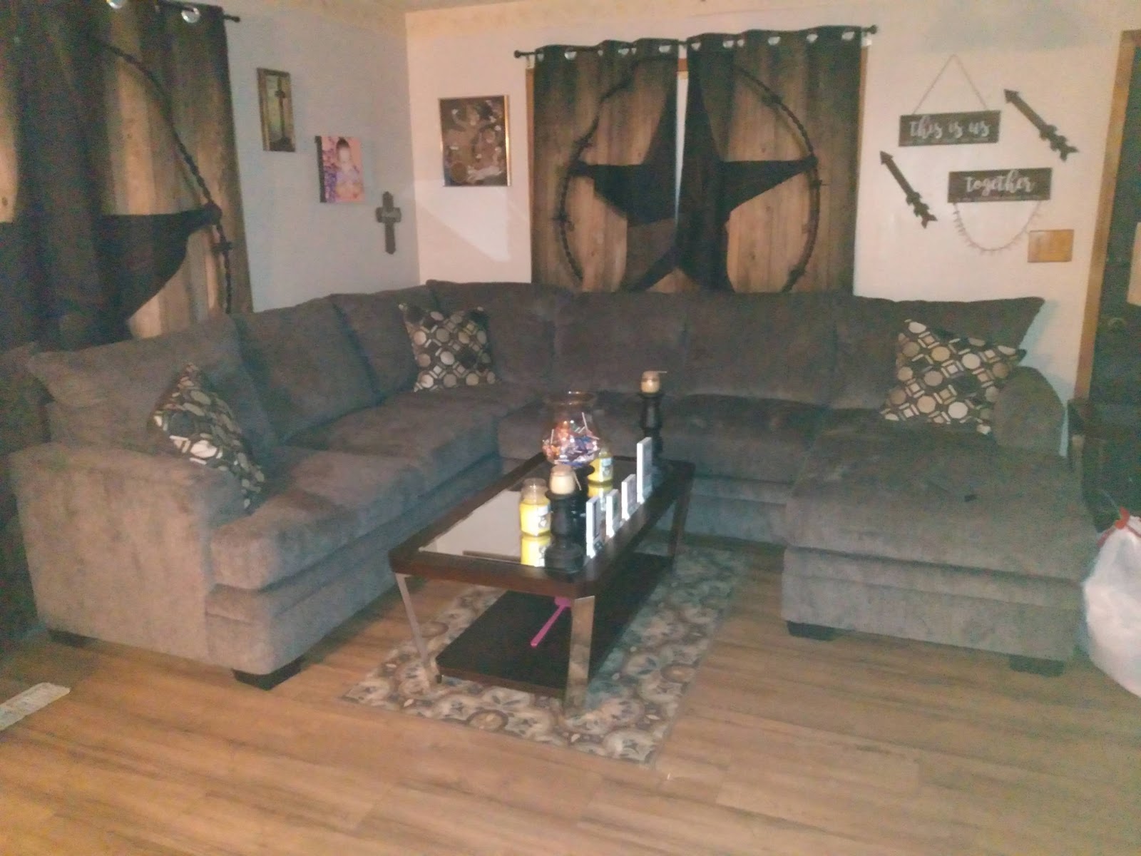 Aaron's - Photo 5