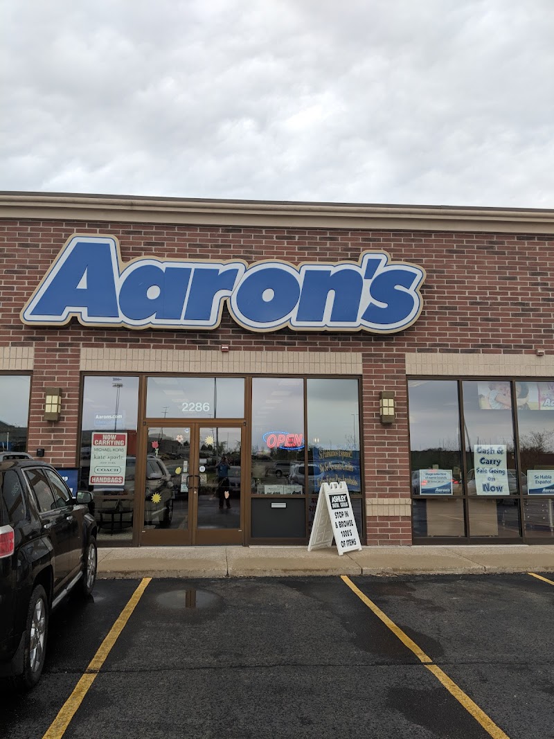 Aaron's - Photo 1