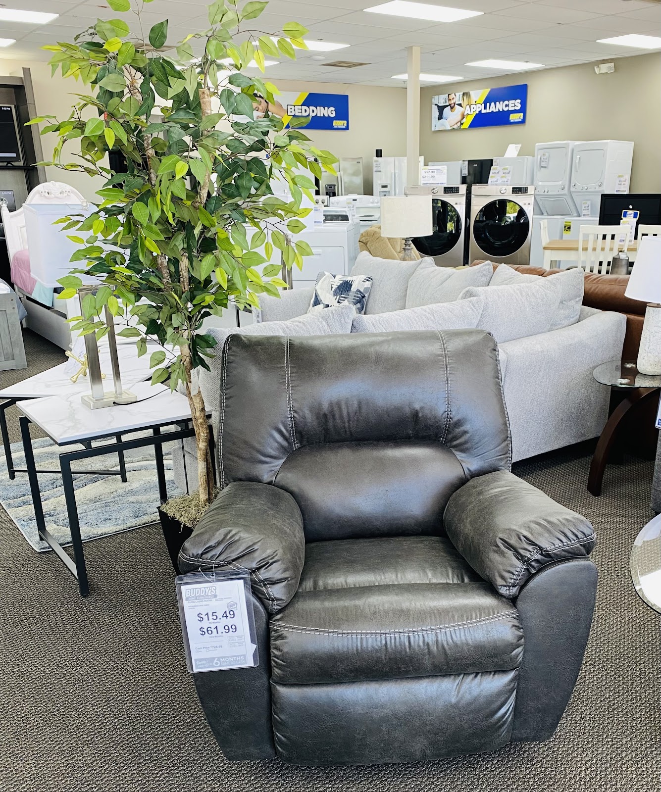 Buddy's Home Furnishings - Photo 4