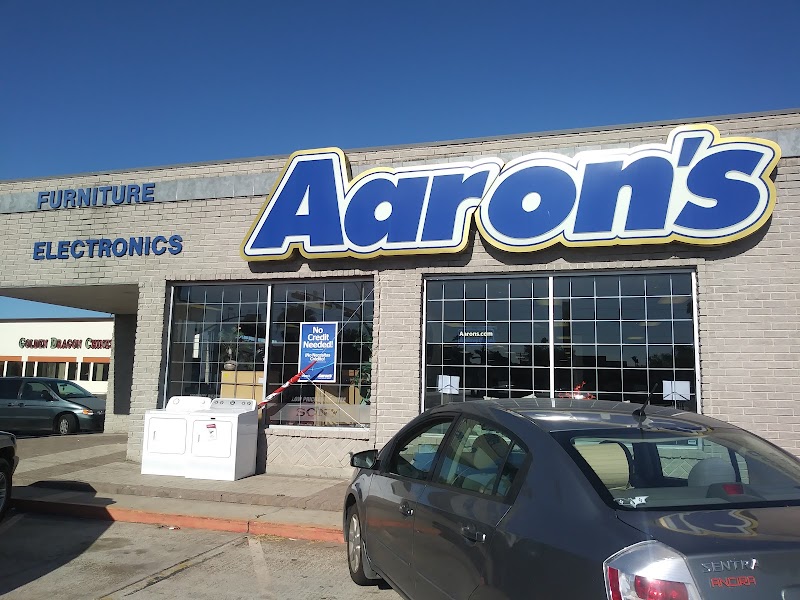 Aaron's - Photo 1