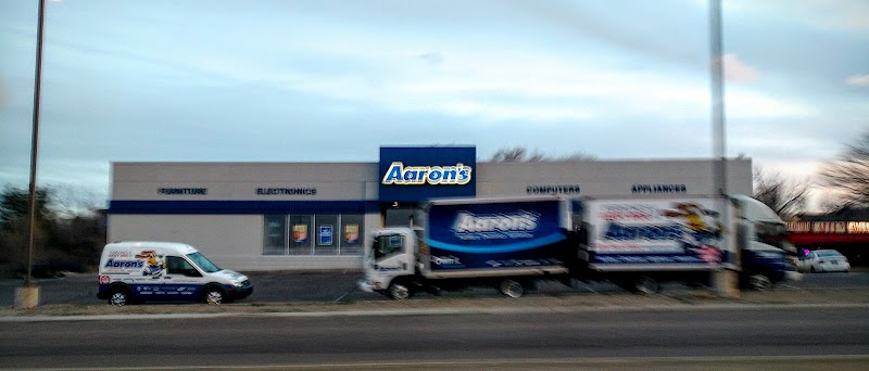 Aaron's - Photo 1