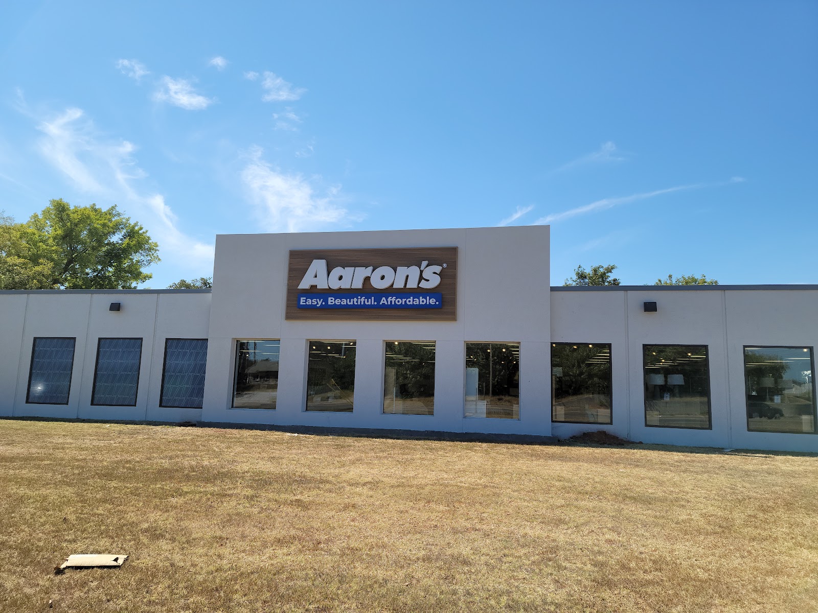 Aaron's - Photo 1