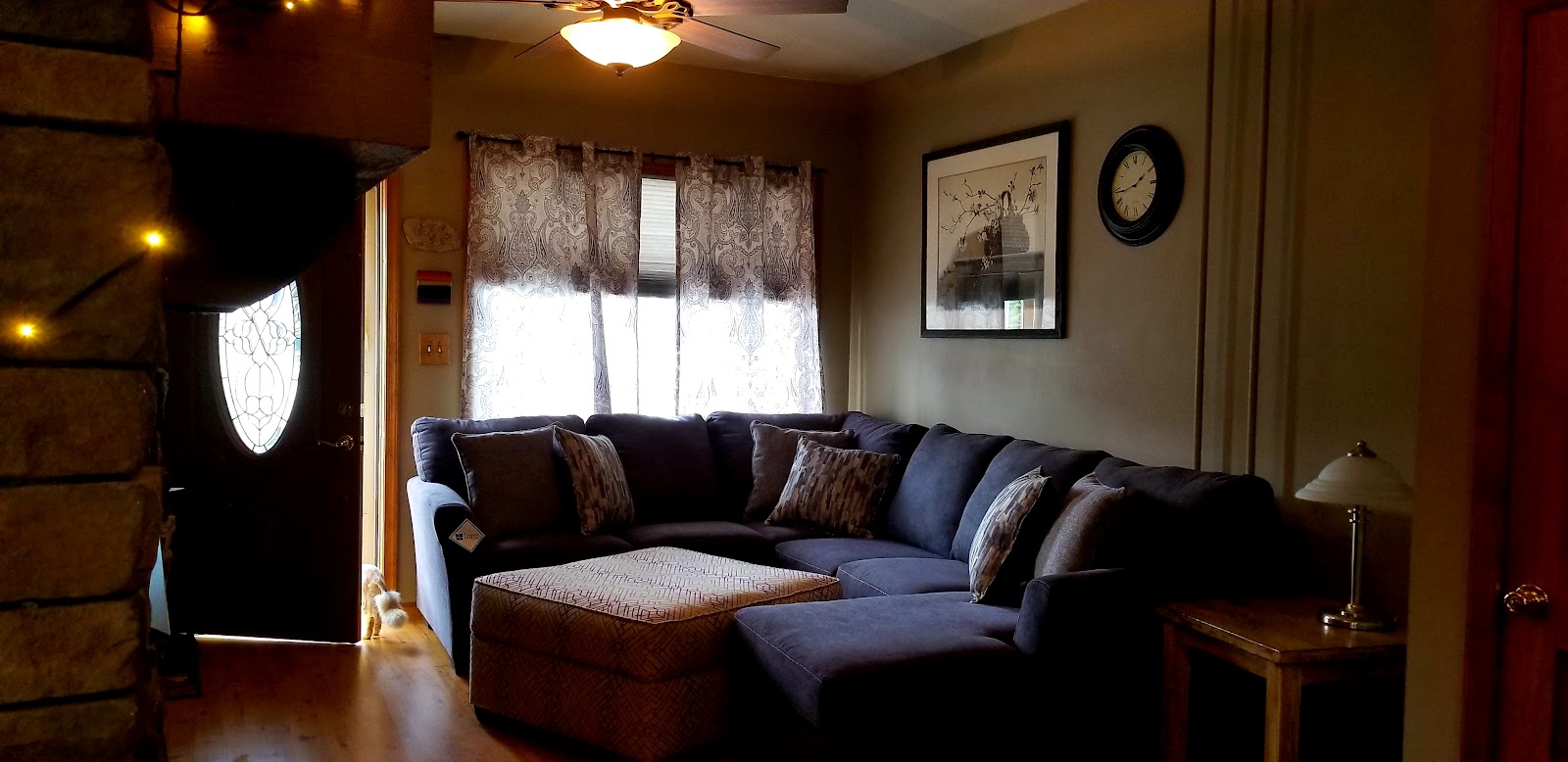 Aaron's - Photo 4