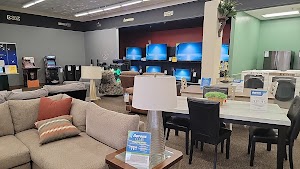 Aaron's - Photo 4
