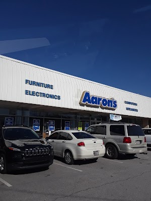 Aaron's - Photo 4