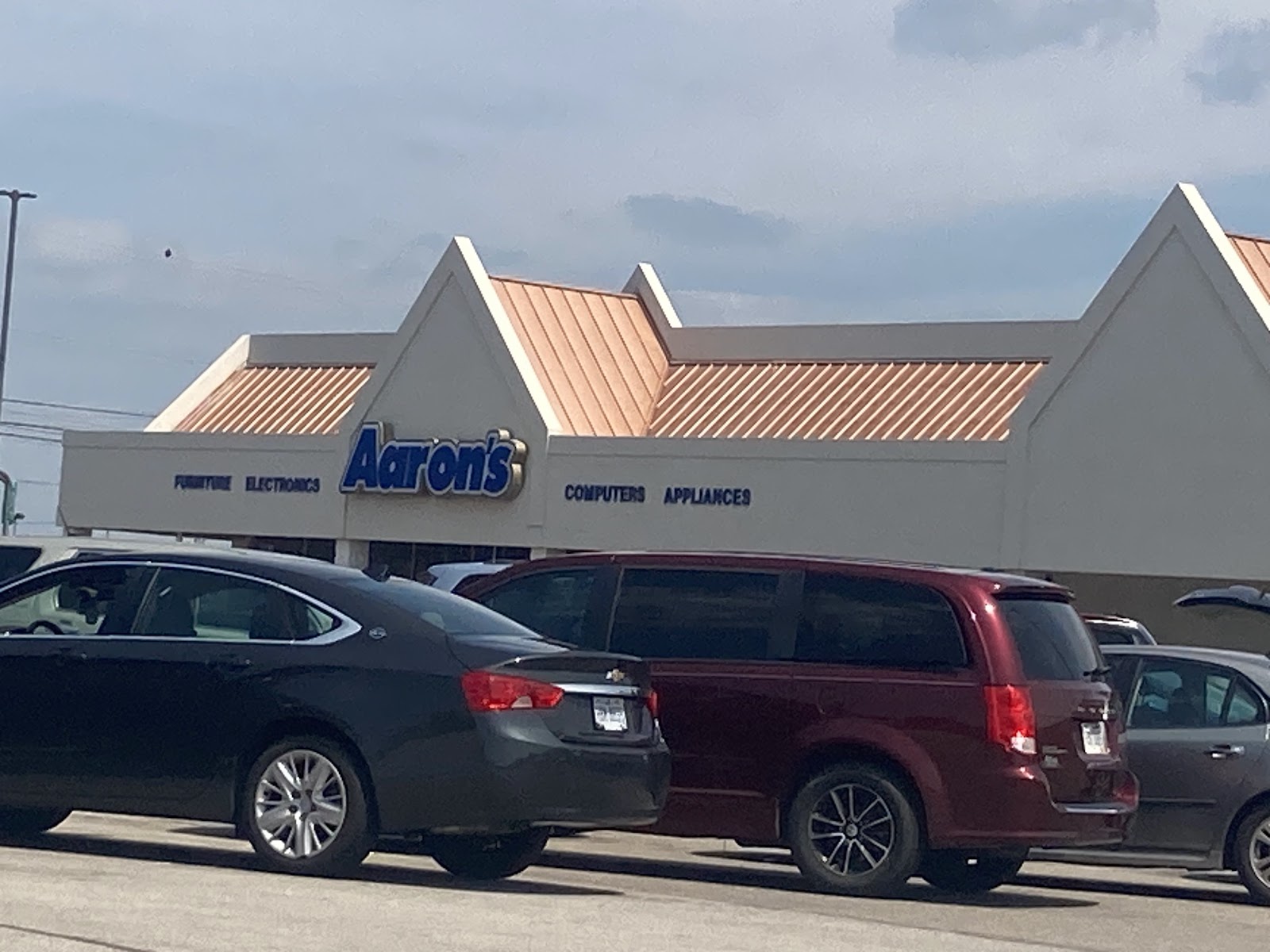 Aaron's - Photo 5