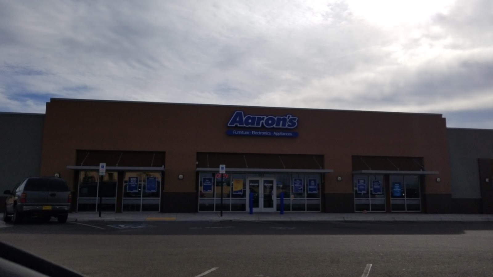 Aaron's - Photo 5