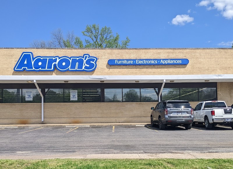 Aaron's - Photo 1