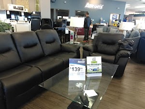 Aaron's - Photo 4