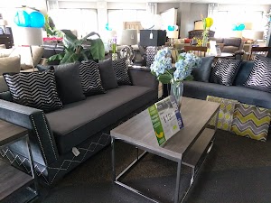 Aaron's - Photo 4