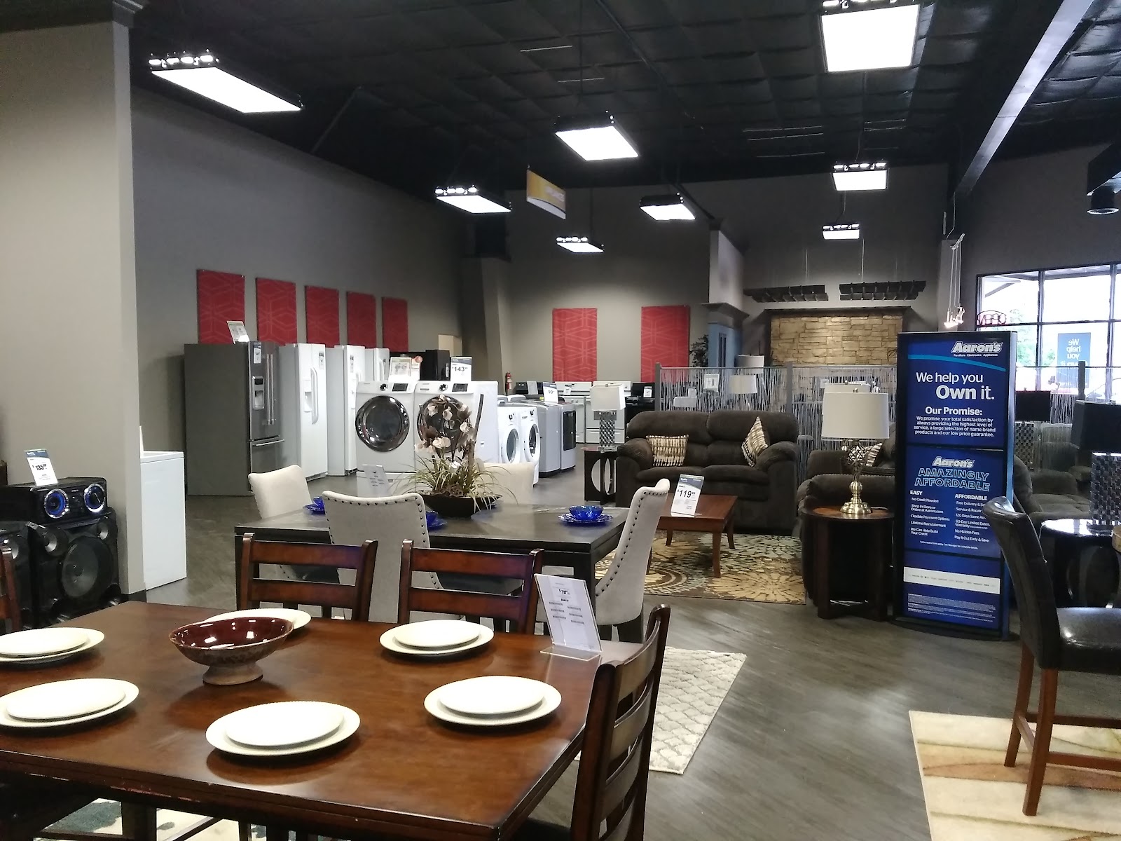 Aaron's - Photo 3