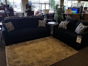 Aaron's - Photo 6