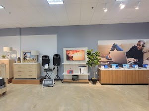 Aaron's - Photo 6