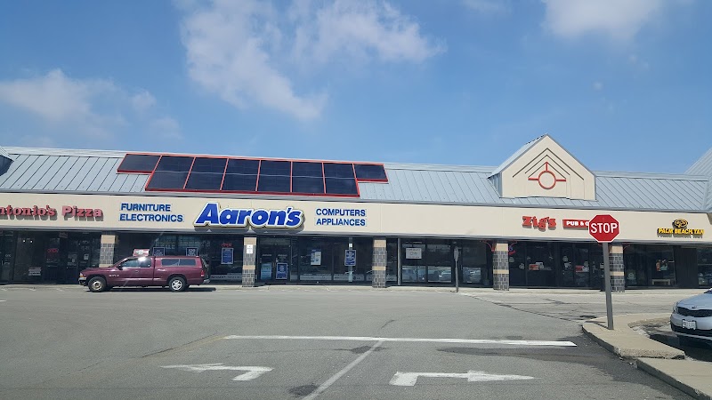 Aaron's - Photo 1