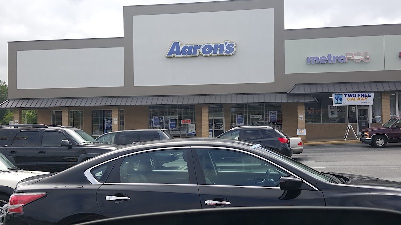 Aaron's - Photo 1